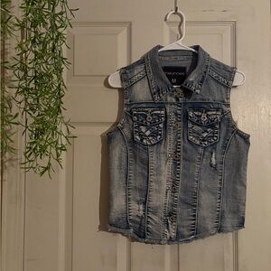 Maurices Denim Sleeveless Vest